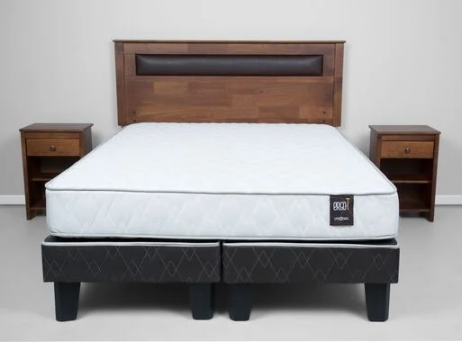 Cama Europea Ergo-T 2 Plazas Base Dividida + Set Muebles Ferrara Rosen